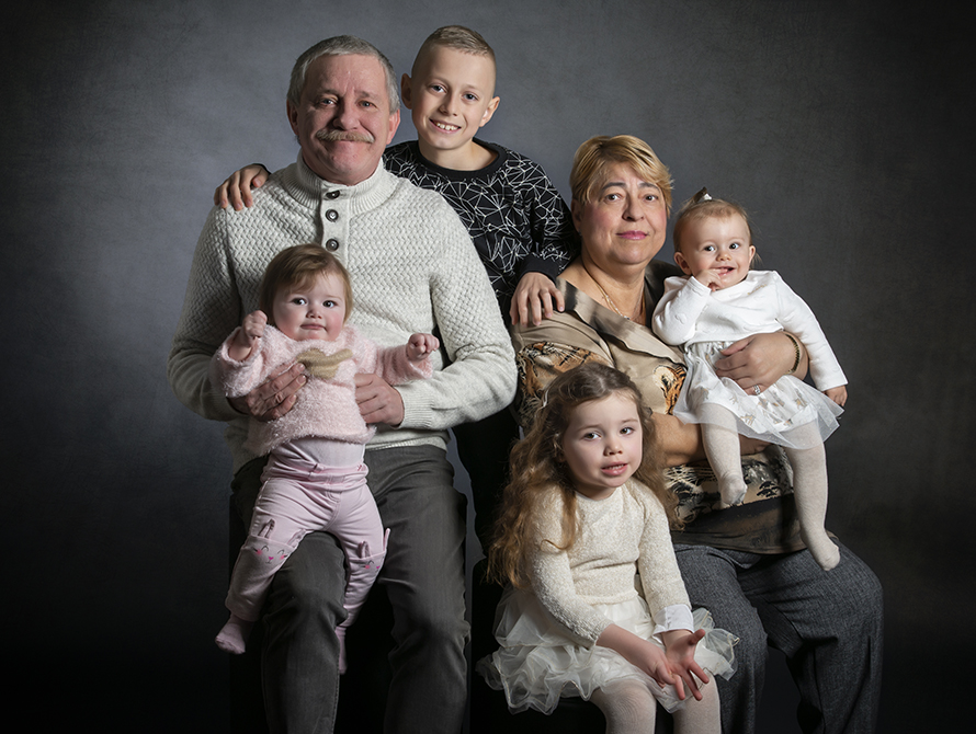 Photographe-ollioules-portraitiste-de-france-famille-enfant-bébé-mariage-toulon-var