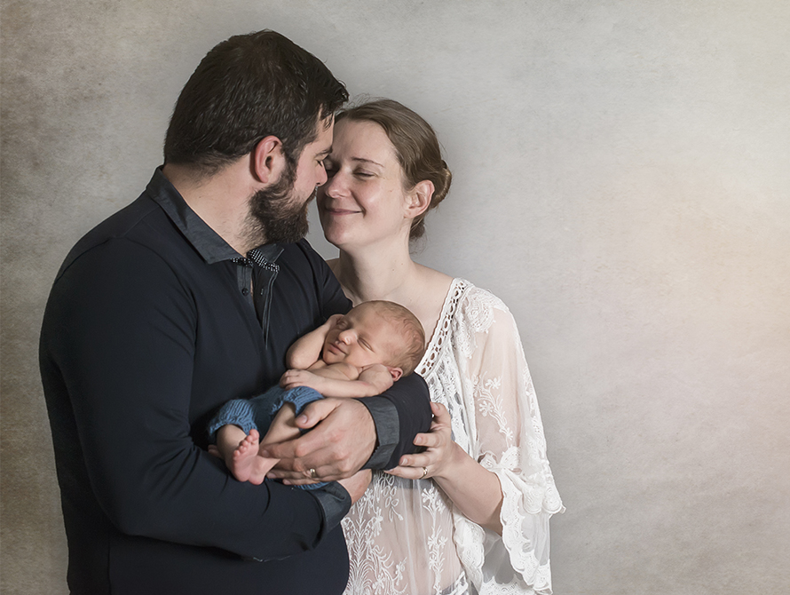 Photographe-ollioules-portraitiste-de-france-famille-enfant-bébé-mariage-toulon-var